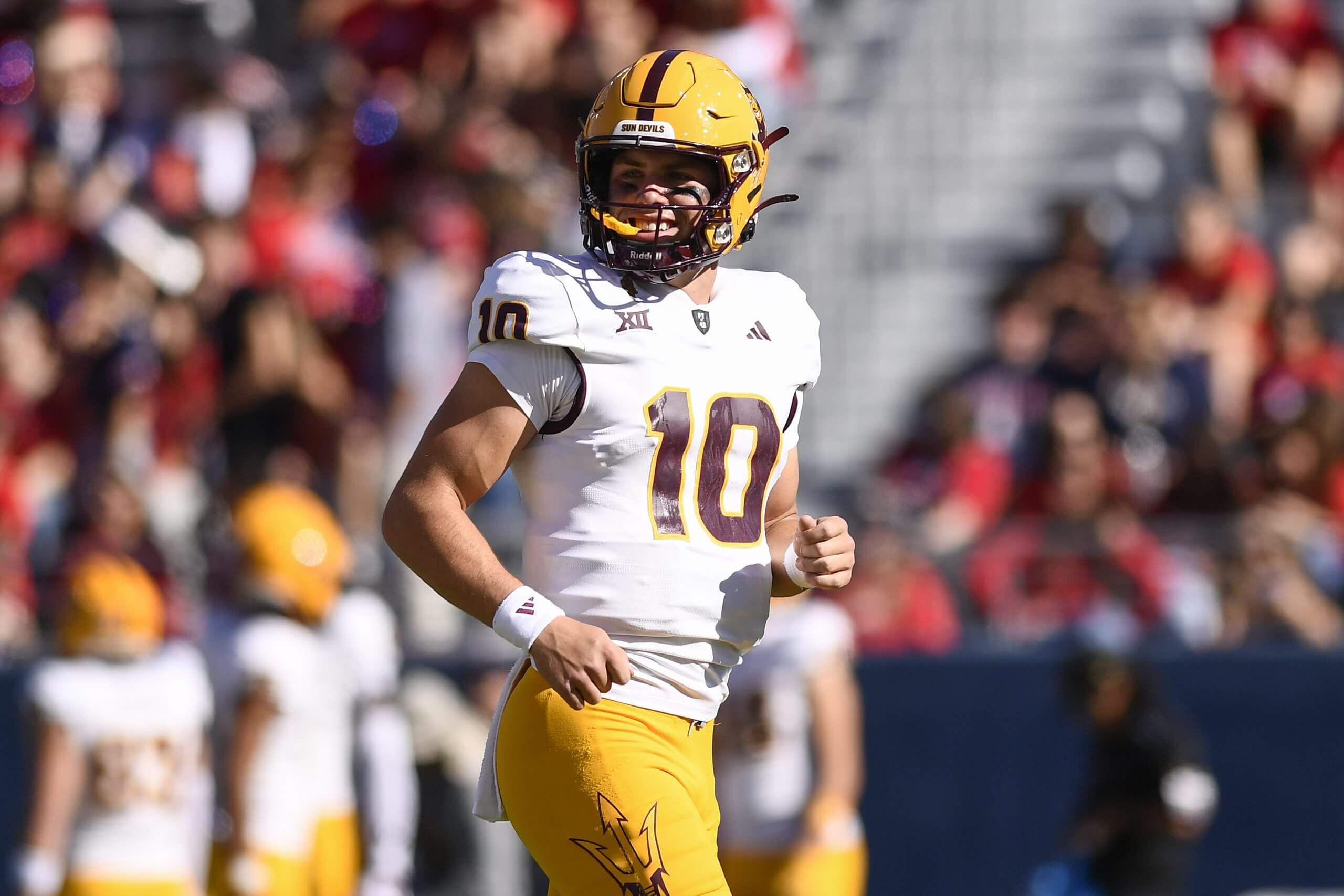 Sam Leavitt Visits Miami This Weekend As Hurricanes Prepare For Title Game