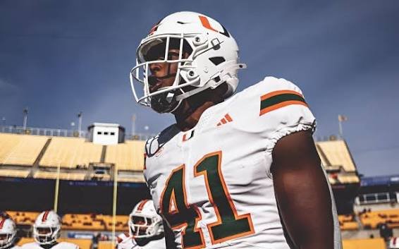 Chase Smith sees mental leap from Miami’s young linebackers