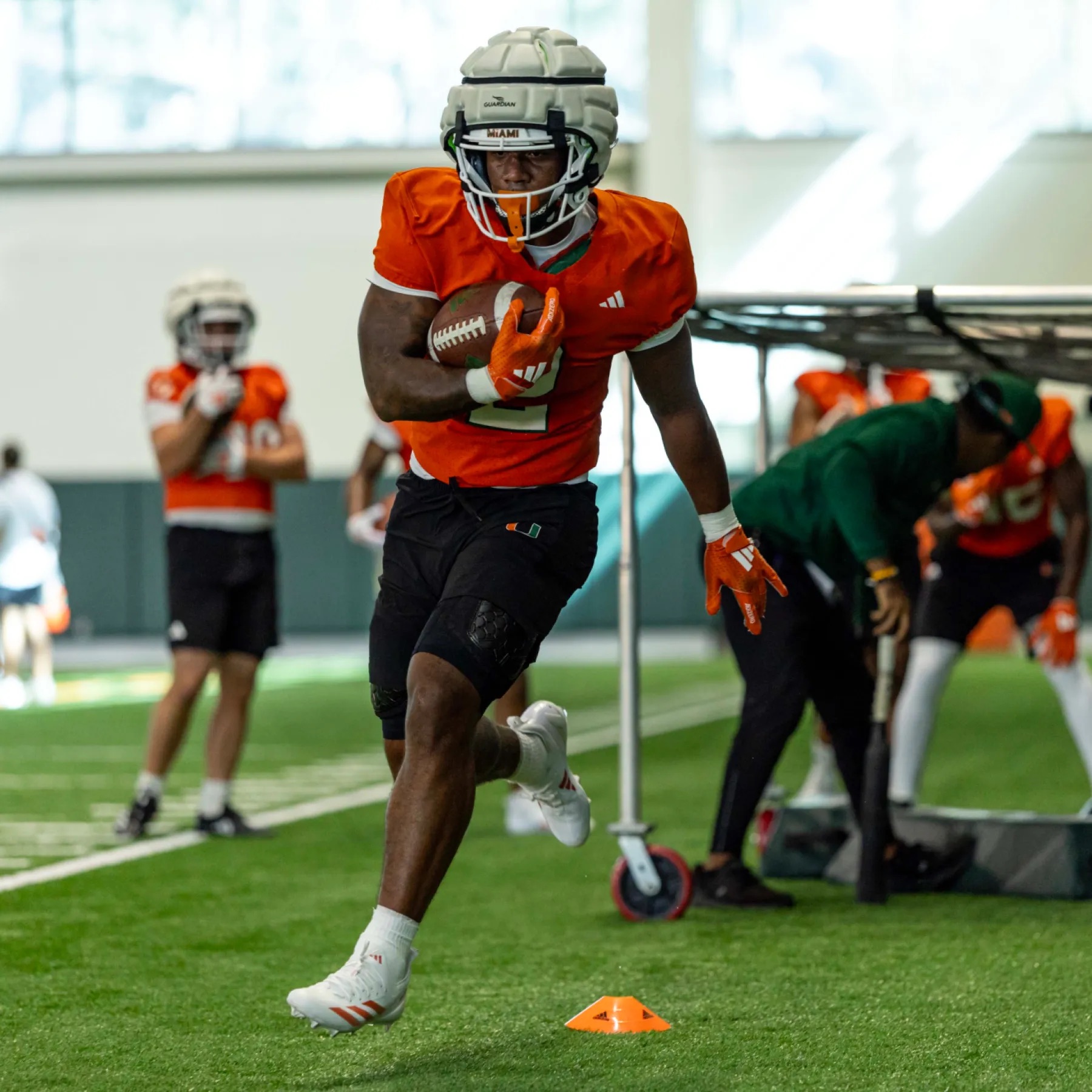Miami Hurricanes RB Jordan Lyle arrested, faces felony fleeing charge