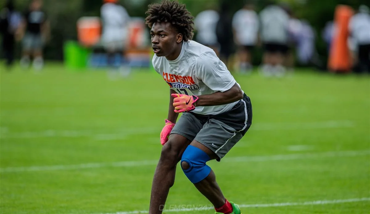 Miami adds four-star 2028 cornerback Domonic Williams Jr. to recruiting board
